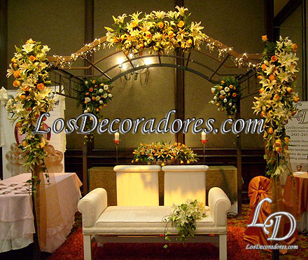 Stand #97, LosDecoradores.com S. A. in ExpoNovias 2010, Hotel Ramada Plaza Herradura - Best stand prize during the fair.